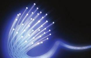 通信工程與計算機網(wǎng)絡(luò)工程 通往未來的數(shù)字橋梁，躋身理科最易就業(yè)十大熱門專業(yè)